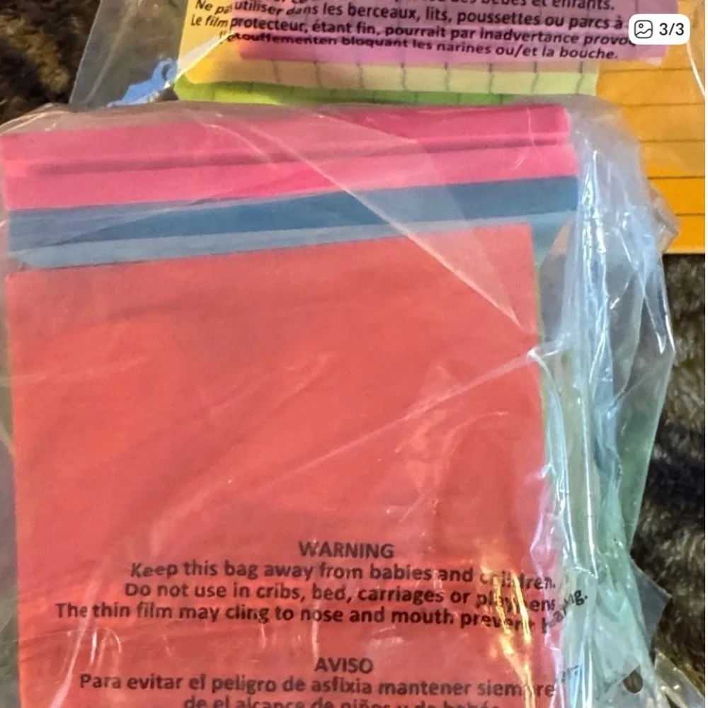 ★ School Supply Bundle 4 Composition Books Post It Notes & 4 Blue Pens